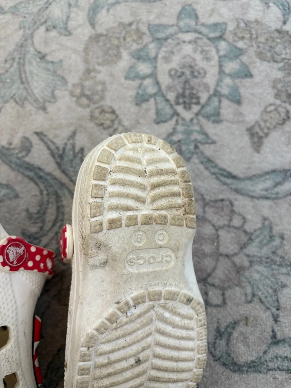 Minnie Mouse CROCS